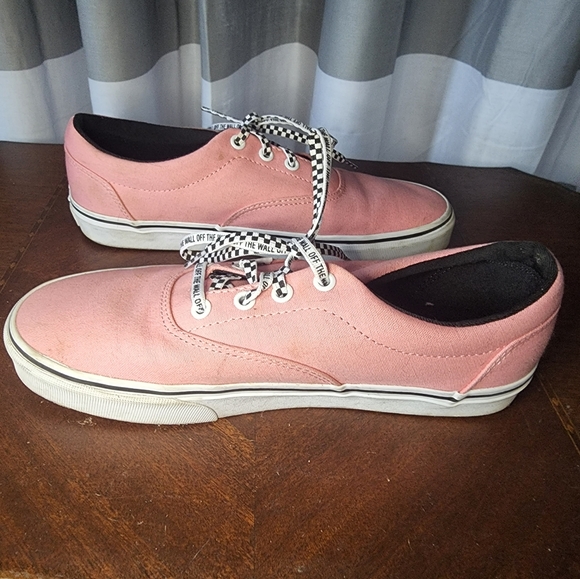 Vans low sneakers sz 9 - Picture 3 of 5